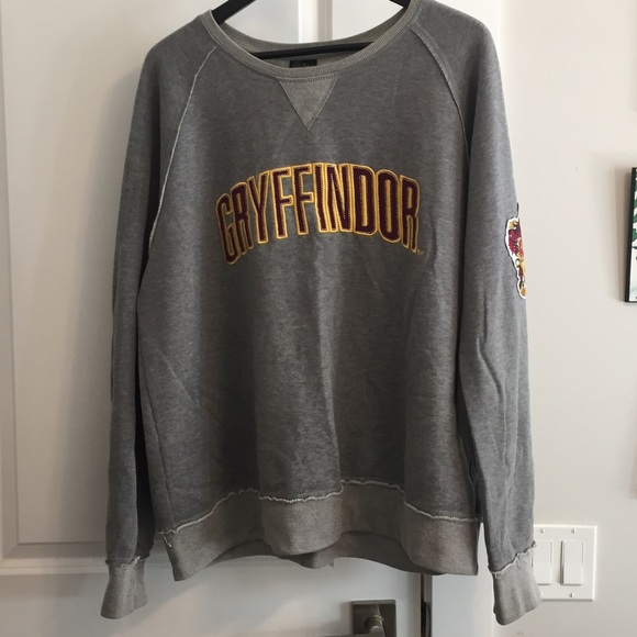 Warner Bros. Sweaters - OFFICIAL Gryffindor Sweater From LDN Studio Tour